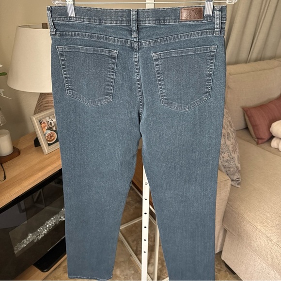 Lee Women’s Size 14 Short Classic Fit Straight Leg Jeans - Picture 8 of 12